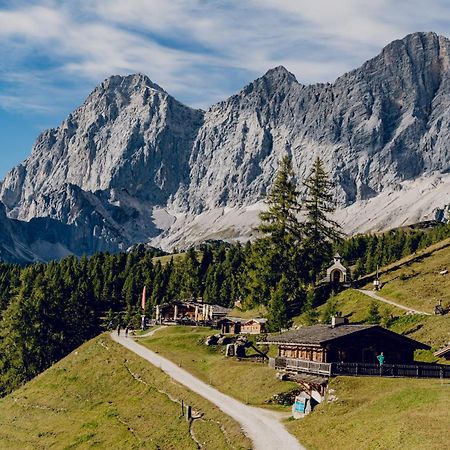 Brandhof - Chalet Am Berg Ramsau am Dachstein Exterior photo